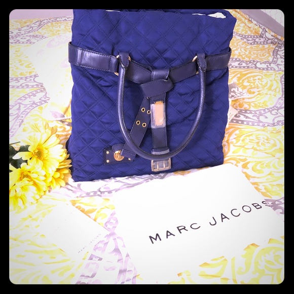 ❤️HP❤️ Marc Jacobs w/ Leather Blue Quilted Handbag - Picture 2 of 8